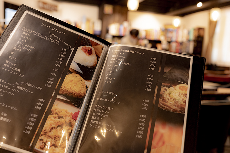 BoardGameCafe VANQUiSH　食事のメニュー表