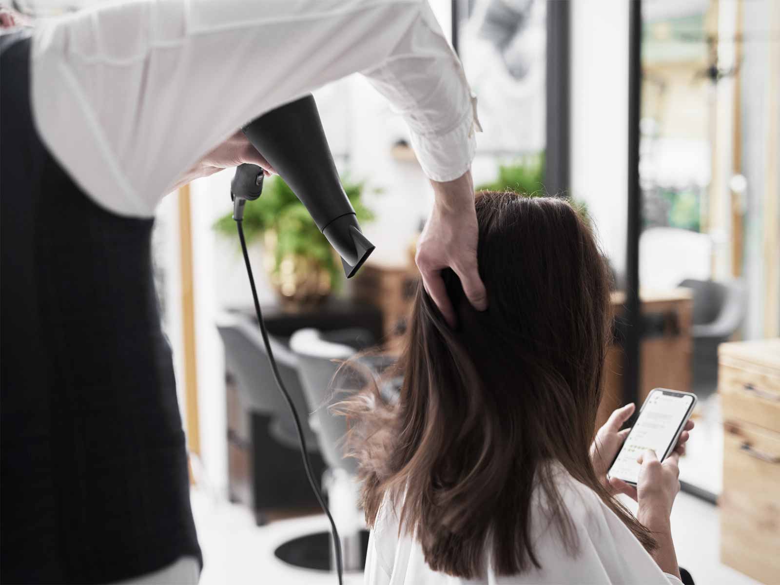 経営相談の現場から［シリーズ第10回］融資を申し込んだら、社長の私に連帯保証を求められました