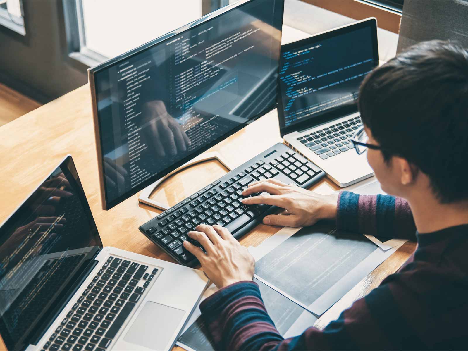 非エンジニアこそ知るべき「バイブコーディング」とは？自然言語で始めるツール開発の第一歩