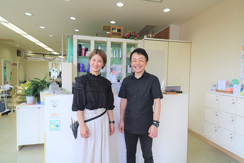 銀行員から美容師への転身〜溢れ出る好奇心からIT導入で心地良いサロンへ～