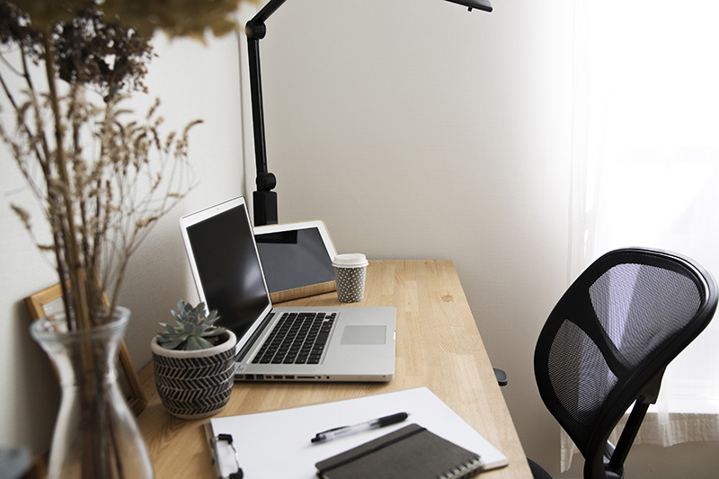 快適なリモートワークのためのインテリアが求められるフェーズに